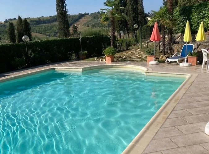 Il Vecchio Fienile بيت للعطل